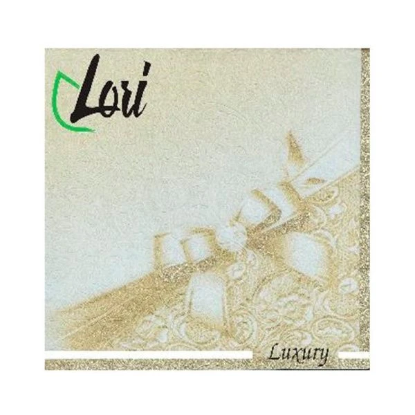 Салфетки бумажные Лори 16шт. 3-х слойные 33*33 золото (16)