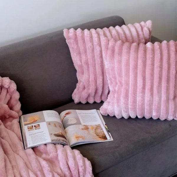 Наволочка декоративная 45*45cм велсофт 300GSM полоска 2,5мм розовая пудра JC-17904 (50