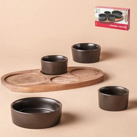 Менажница 4 секции 90/90/135/200мл керамика на дер.подставке 28*16*1,5см Alturo ALT-02 (12)