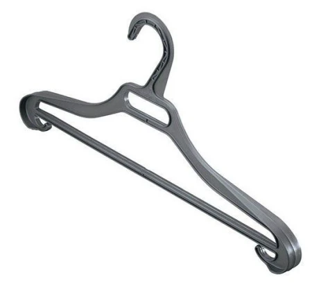 Вешалка-плечики 48-50р пластик (70)