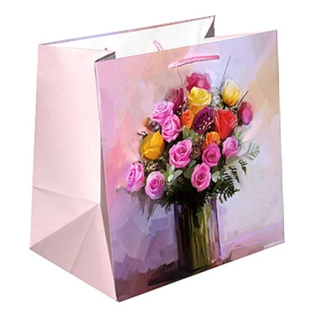 Пакет бумажный 30*30*20см квадратный матовый Букет роз. Масло 21-038 (12/144)