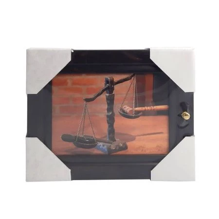 Ключница 19*24см дерево/металл арт. МК 33