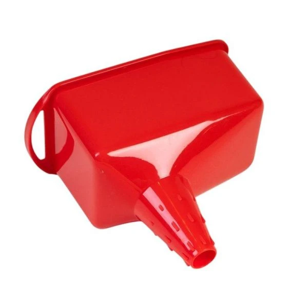 Воронка 155*95*170мм пластик Oktan ГСМ для подкапотного пространства красный (18)