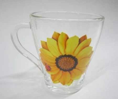 Кружка 280мл стекло Грация БОЖЬЯ КОРОВКА НА ЖЕЛТОМ ЦВЕТКЕ (20)