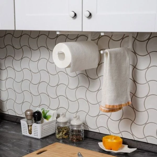 Держатель для полотенец пластик белый (24)