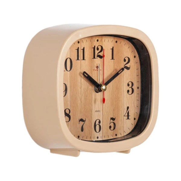 Будильник 12,5*10,5см кварц РУБИН Классика бежевый, циферблат под дерево (20)
