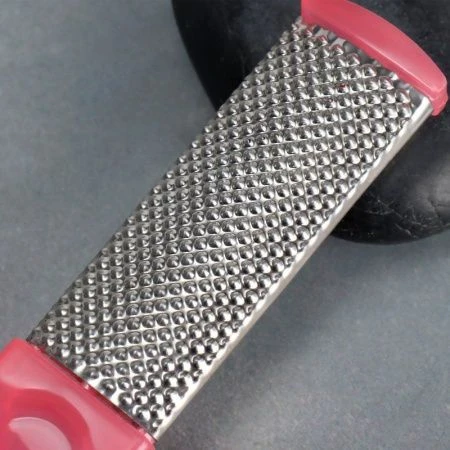 Пилка для ног 2-х стор наждач. металл прямоуг. 17*2,5см МИКС (600)