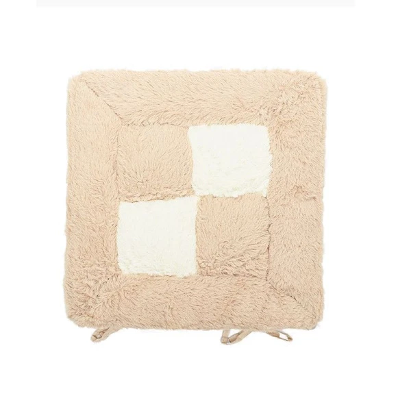 Сидушка на стул (табурет) 40*40 искусственный мех бежевая JC-15725 (100) Сидушка на стул (табурет) 40*40 искусственный мех бежевая JC-15725 (100)