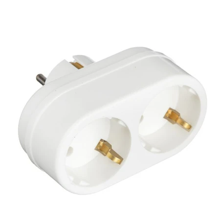 Разветвитель (двойник) с заземлением 16А  250V TOKER белый  (50)