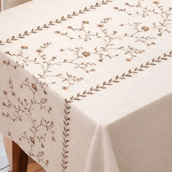 Клеенка ПВХ на тканевой основе Оксфорд ширина 1,37м (цена указана за погонный сантиметр)