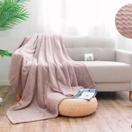 Плед 150*200 велсофт однотонный с тиснением зиг-заг 300 гр, рис. 003-RPM, Sonnet