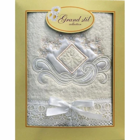 яяяПолотенце 68*135 махровое Ваниль подар.уп. GS-H16