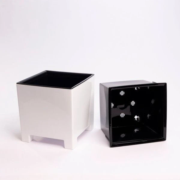 Горшок цветочный 2,1л 14см пластик НАРД с вкладкой белый (8)