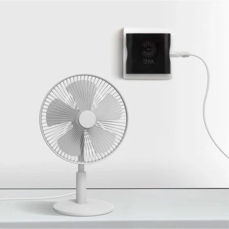 Разветвитель на 4 розетки пластик без заземления 16А черный SP-4-В ЭРА (10)