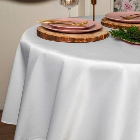 Скатерть 150см полиэстер 86% хлопок 14%  ГЛАДЬ белая 1954Д-01