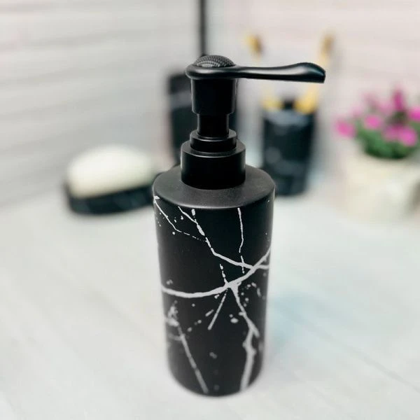 Дозатор для жидкого мыла 150мл 7,8*7,8*13см керамика AURA DR-81240