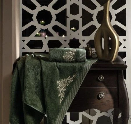 яяяНабор полотенец бамбук с вышивкой Karna ARMONA-1 (50*90/70*140) (Темно-зеленый)