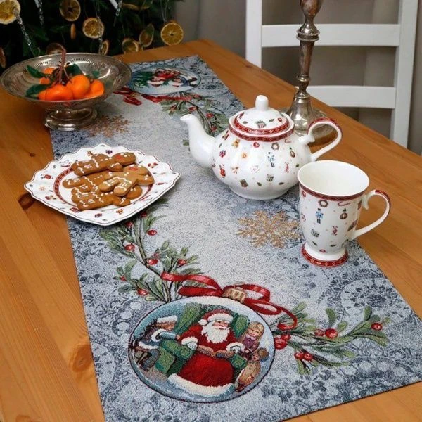 Салфетка новогодняя 40*100см гобелен НОВОГОДНИЕ ЯГОДЫ серо-голубой фон