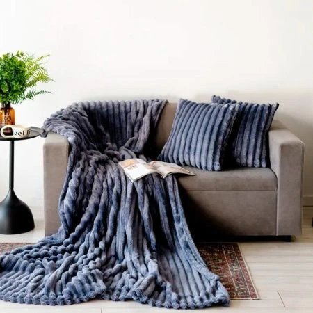 Наволочка декоративная 40*60см велсофт 300GSM полоска 2,5мм синяя JC-17913 (50)