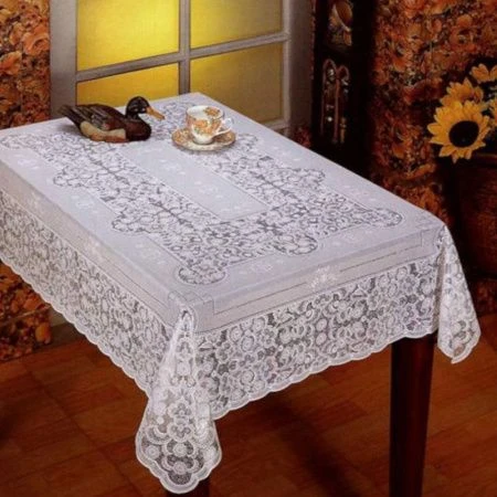 Скатерть 60*104 (150*264) ПВХ EMBOSSED белая FC-101 (24)