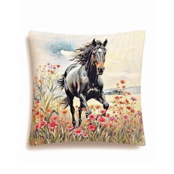 Наволочка декоративная 45*45см гобелен СКАКУН на маковом поле