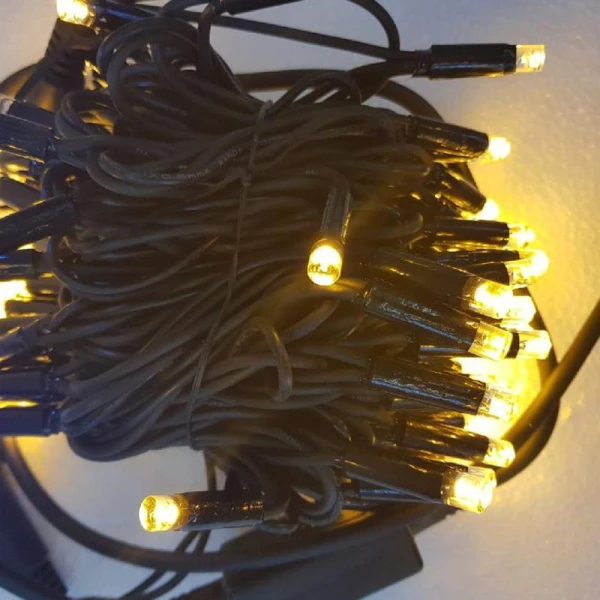 Гирлянда эл. уличная 10м 100LED теплый белый JC-16609 (20) Гирлянда эл. уличная 10м 100LED теплый белый JC-16609 (20)